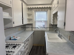 Building Photo - 15 Hawkins St