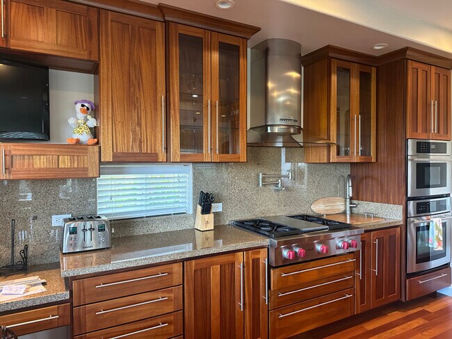 Foto del edificio - 595 Kumulani Dr