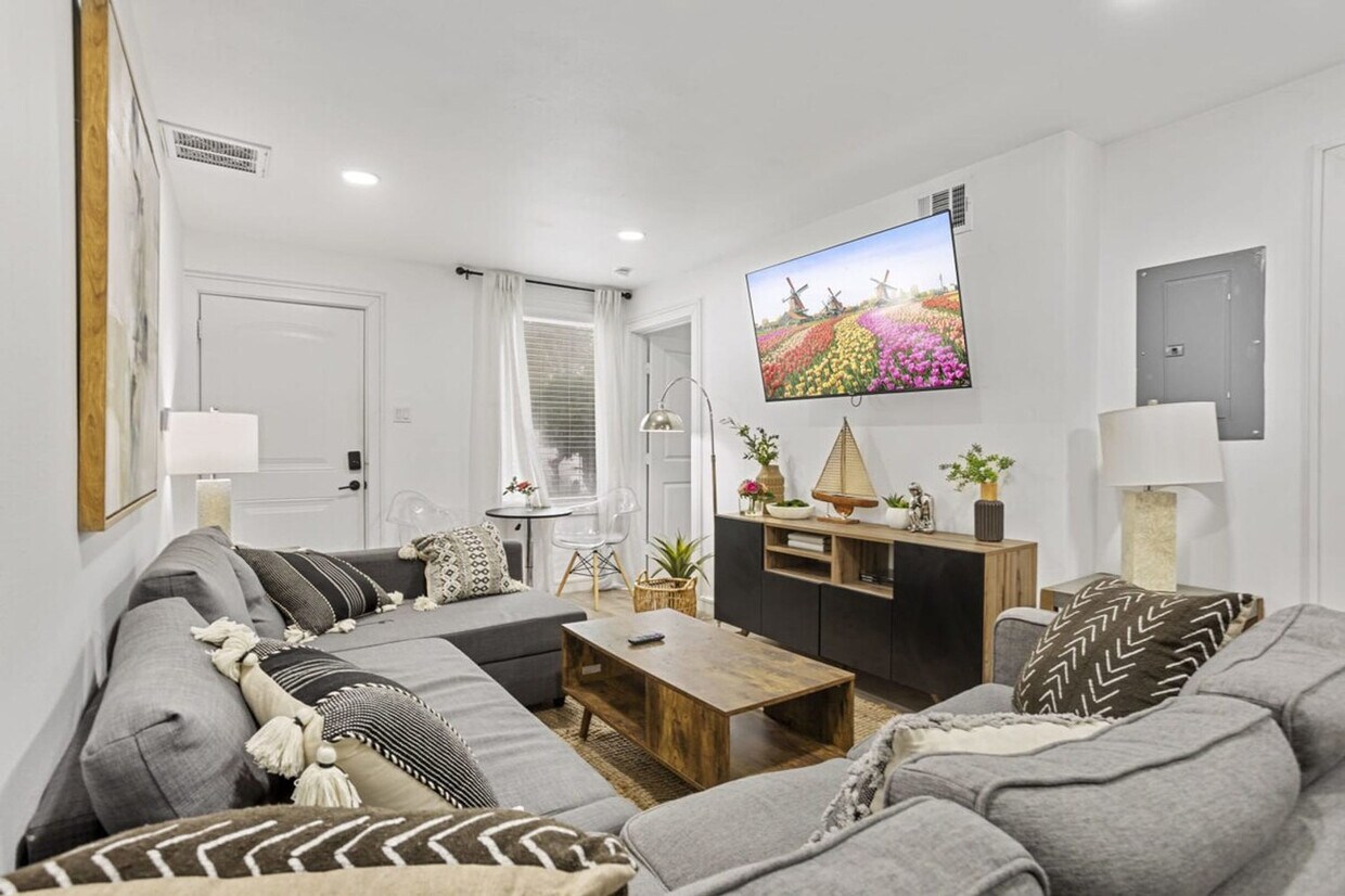 Foto principal - 2620 Arbor St