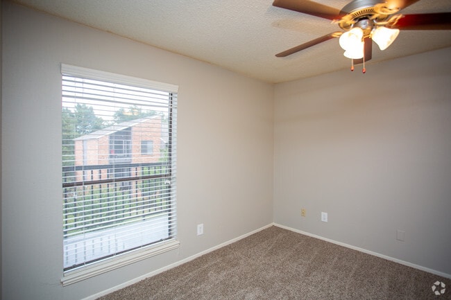 A1 1BDx1BA 518SF - Grayson Ridge