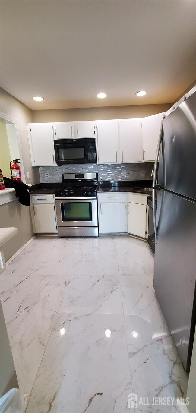 Foto del edificio - 261 Kempsey Dr