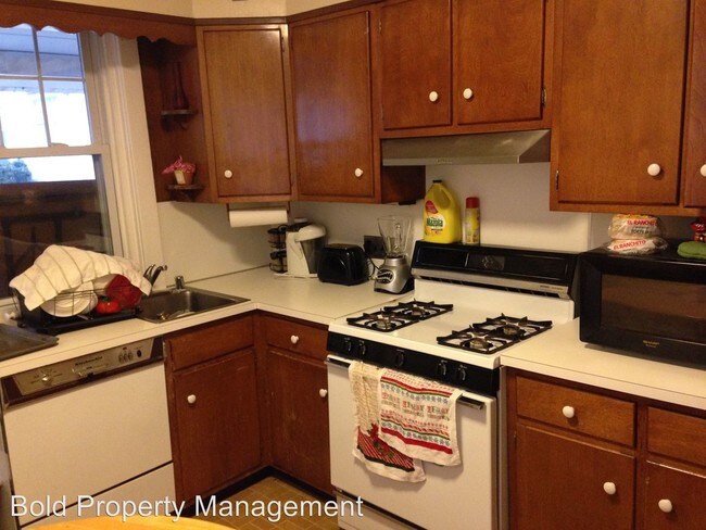Building Photo - 3 br, 1 bath House - 1209 Linden St.