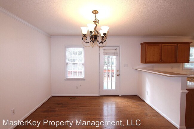 Building Photo - 3 br, 2.5 bath House - 1011 Trail Stream Way