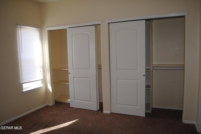 Building Photo - 5817 Lawndale Dr