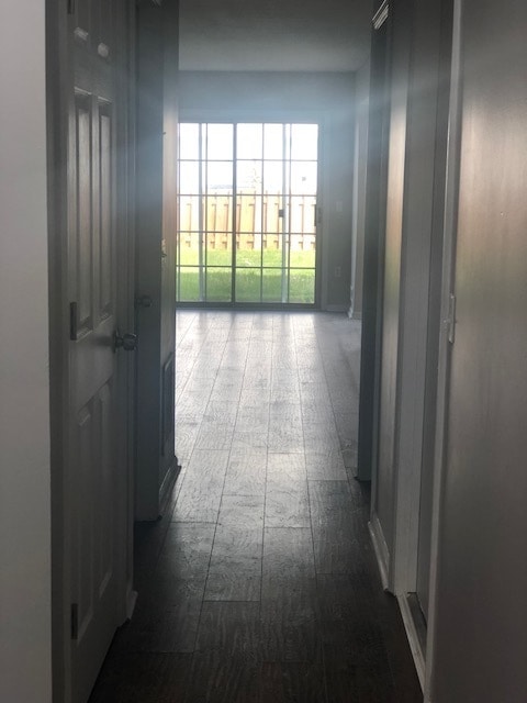 Photo - 3 Bedroom 2.5 bath w/1 car garage - Countr... House