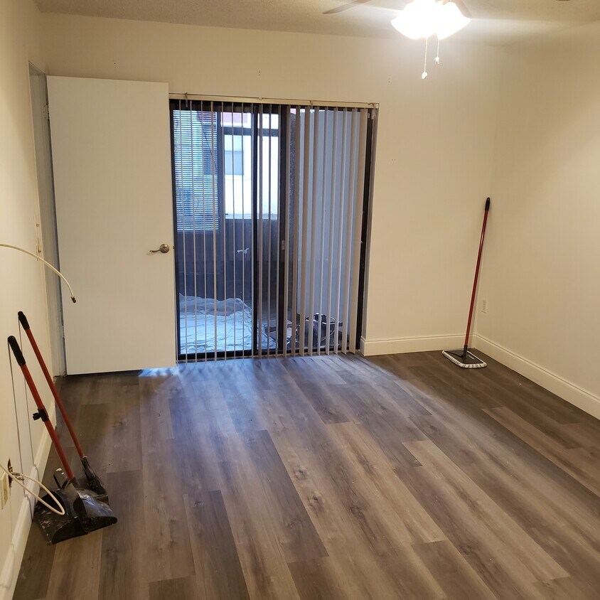 20125 NE 3rd Ct Unit 5, Miami, FL 33179 Condo for Rent in Miami, FL