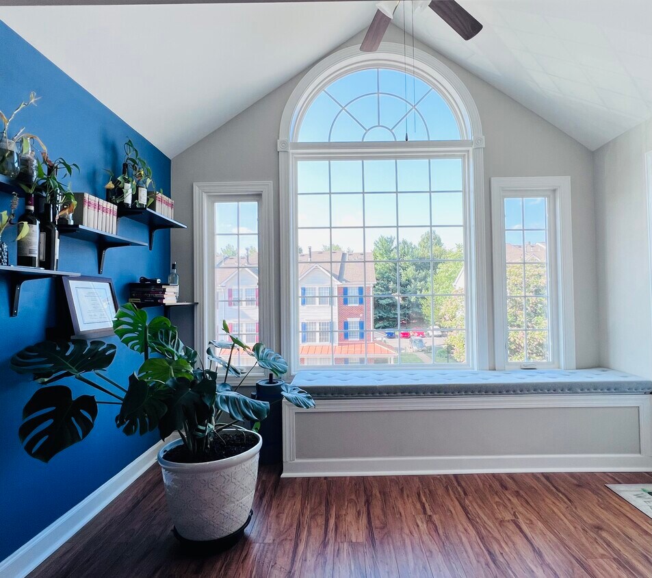 Foto principal - 8317 Bluebird Way