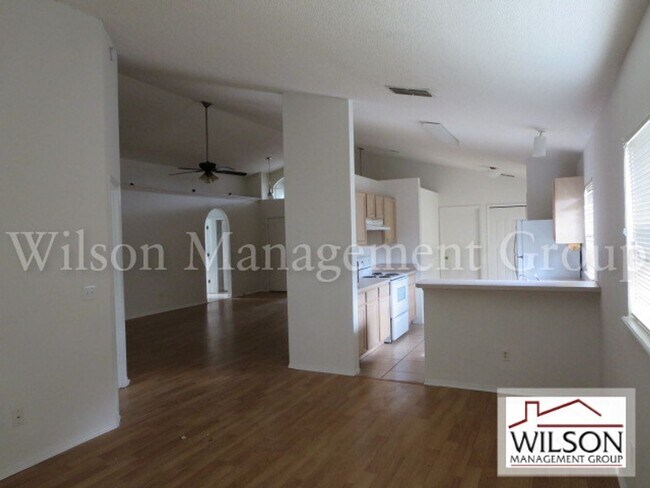 Building Photo - 3 br, 2 bath House - 14144 Furman Avenue