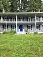 Building Photo - 17019 S Bradley Rd