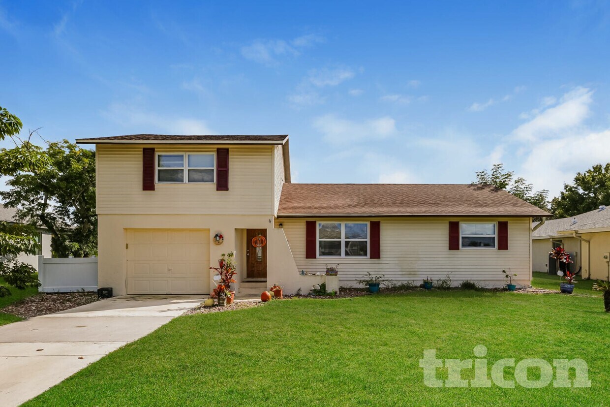 Foto principal - 27051 Curitiba Dr