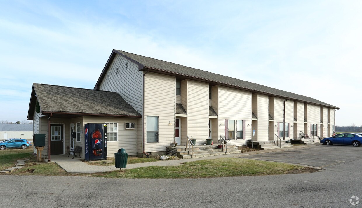 Foto principal - Lakeland Townhomes