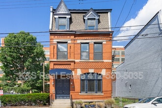Building Photo - 2119 Sidney St