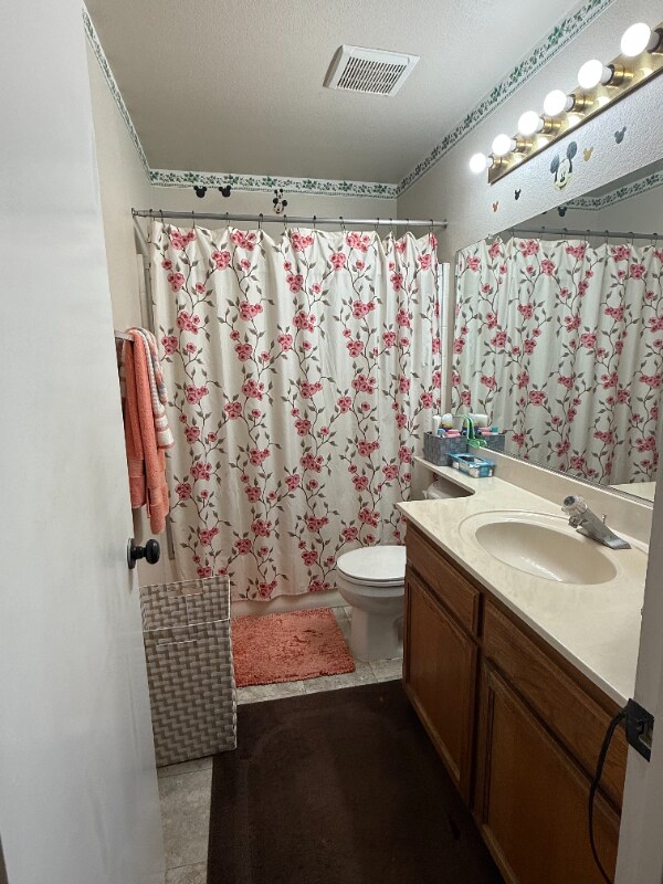 Foto del edificio - 317 Ridgecrest Cir