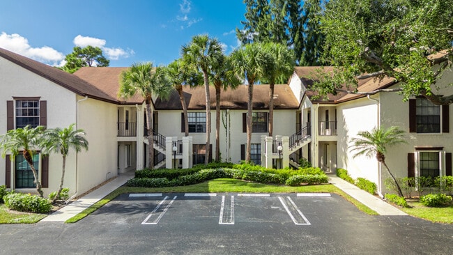 Building Photo - 3233 Perimeter Dr