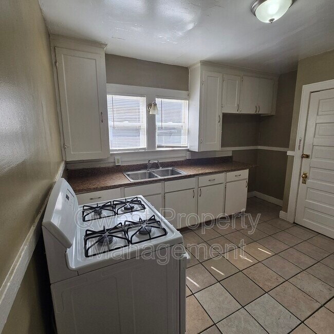 Foto del edificio - 626 Oakdale St SE