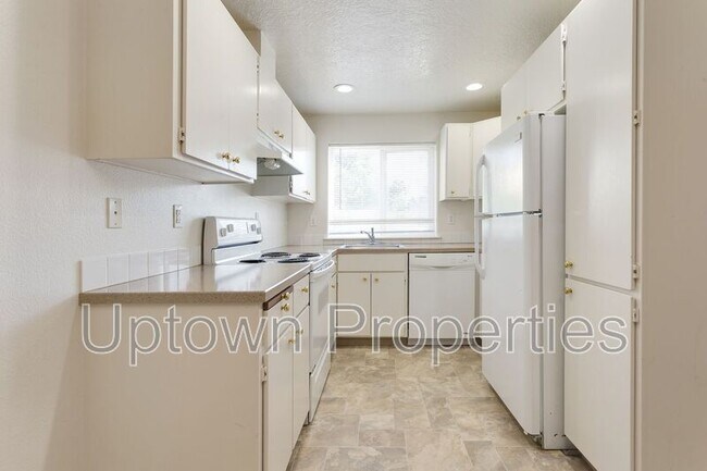 Foto del edificio - 228 SE 106th Ave