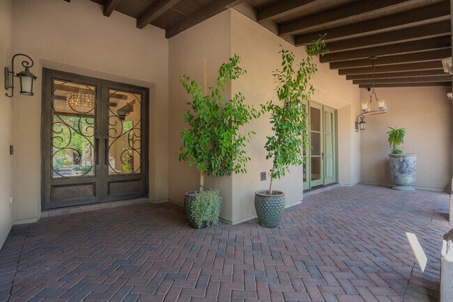 Foto del edificio - 20402 N 100th Pl