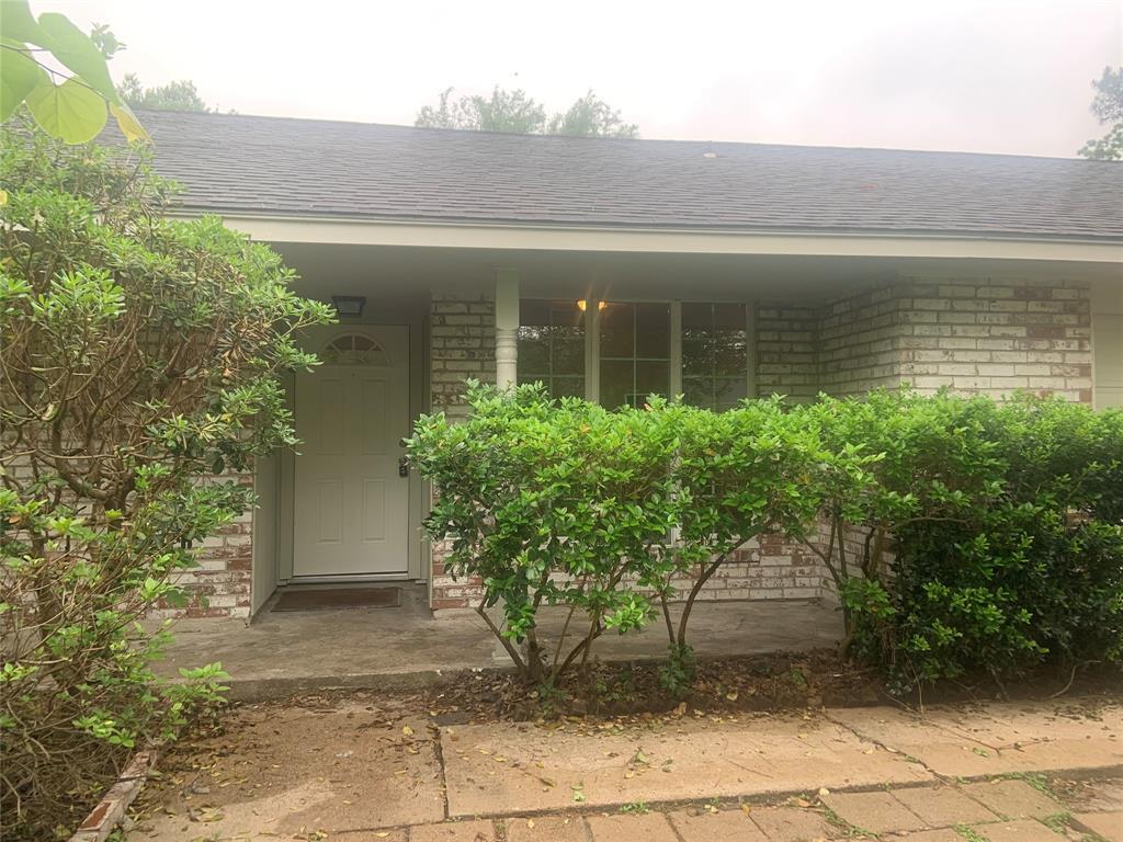 Foto principal - 12110 Wood Forest Dr