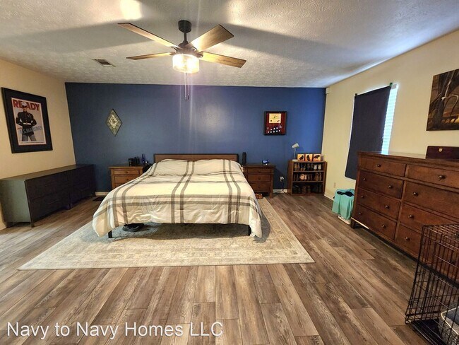 Building Photo - 3 br, 2.5 bath House - 4525 Baybrook Dr