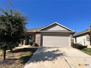 Building Photo - 304 Fall Aster Dr