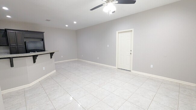 Foto del edificio - 20468 Westfield Dr