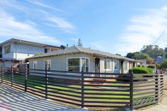 Building Photo - 6150 Overdale Ave