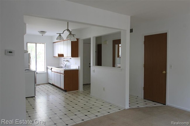 Foto del edificio - 23179 Middlebelt Rd