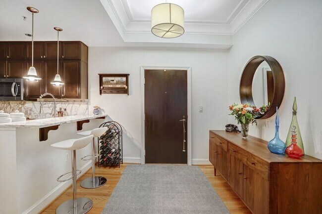 Foto del edificio - 1323 Clifton St NW