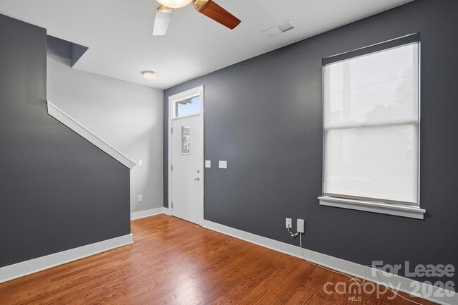 Building Photo - 440 N McDowell St