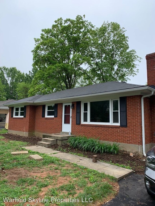 Primary Photo - 5 br, 2 bath House - 8914 Zabel Way