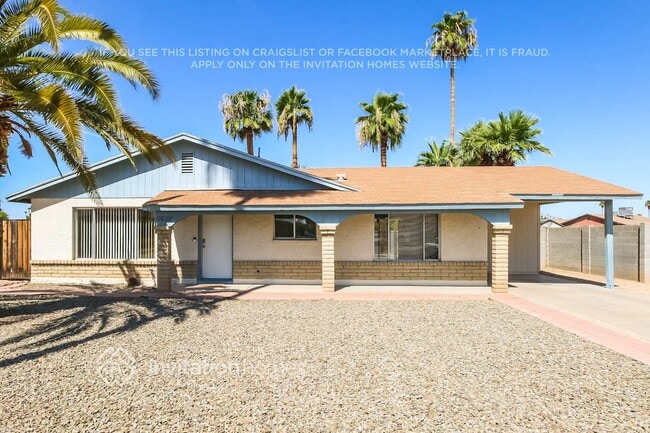 Building Photo - 5620 S La Rosa Dr