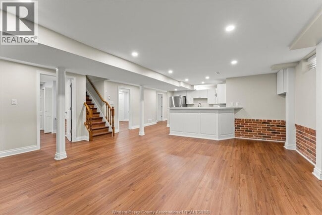 Building Photo - 4531 Pleasant Pl