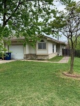 Building Photo - 6602 Windrift Way