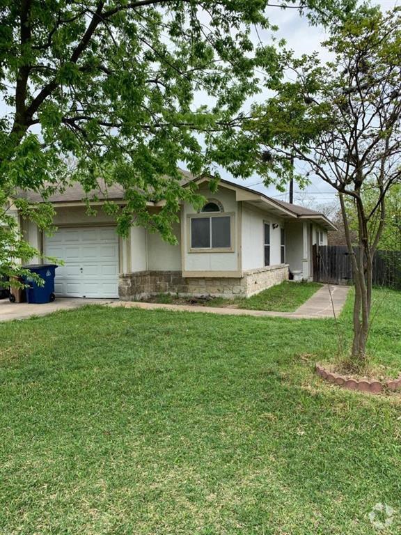 Building Photo - 6602 Windrift Way