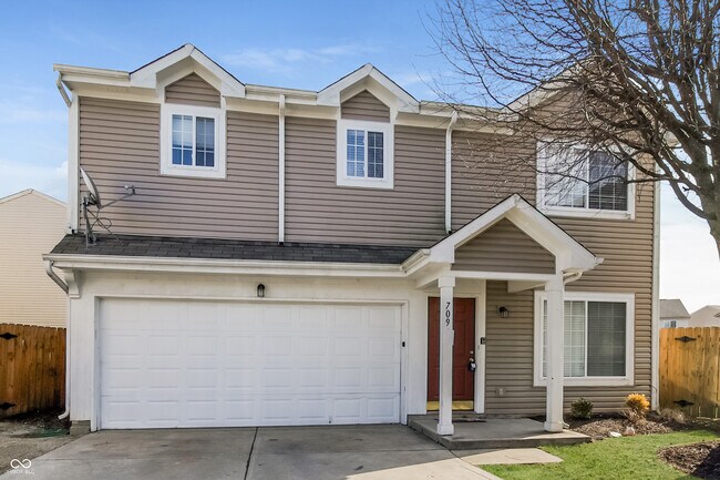 Building Photo - 709 Cembra Dr