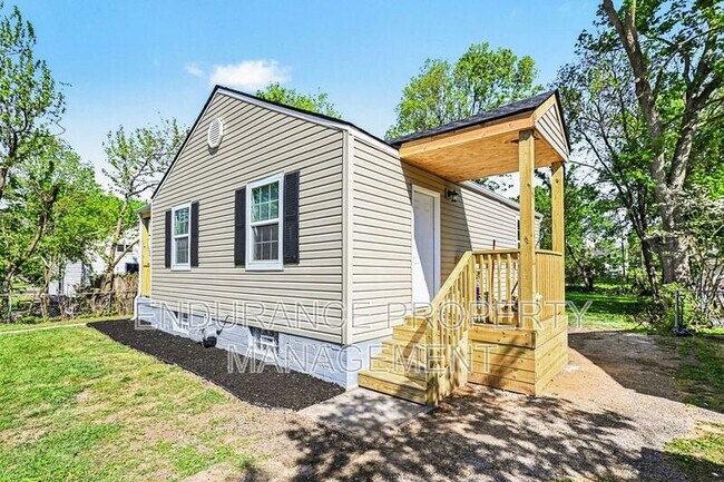 Building Photo - 4629 Queens Ave