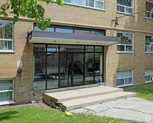 Photo du bâtiment - Seacomber Apartments