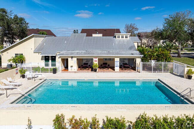 Swimming Pool - South Bay Plantation Apartments