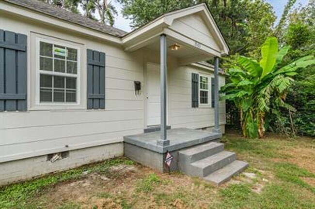 Foto del edificio - Charming 2-Bedroom Home in Memphis - Cozy ...