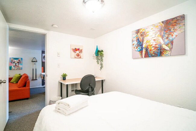 Foto del edificio - 323 N 46th St