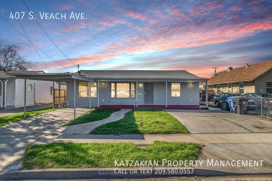 Primary Photo - Updated 2-Bedroom 1-Bath Single Story Mant...