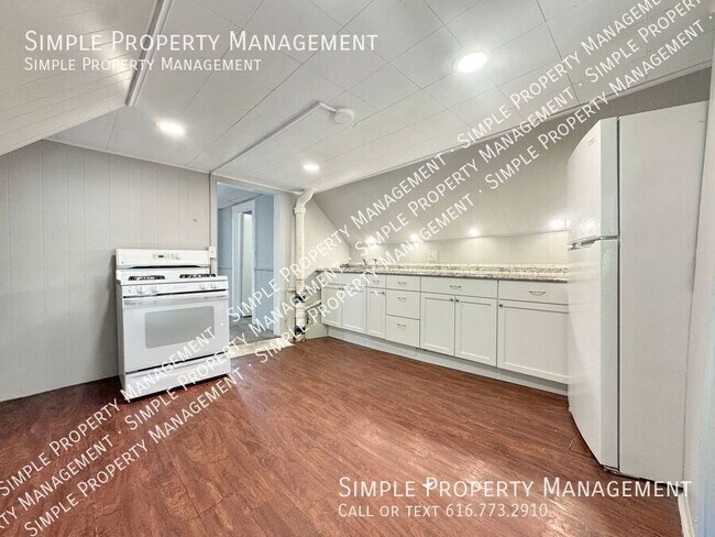 Foto del edificio - 1317 Hamilton Ave NW