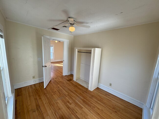 Foto del edificio - 1826 Whipple St