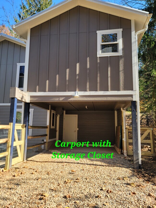 Building Photo - 156 Jonestown Rd