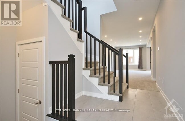 Photo du bâtiment - 204 Atima Cir