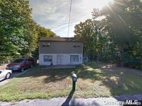 Building Photo - 63 Spruce St