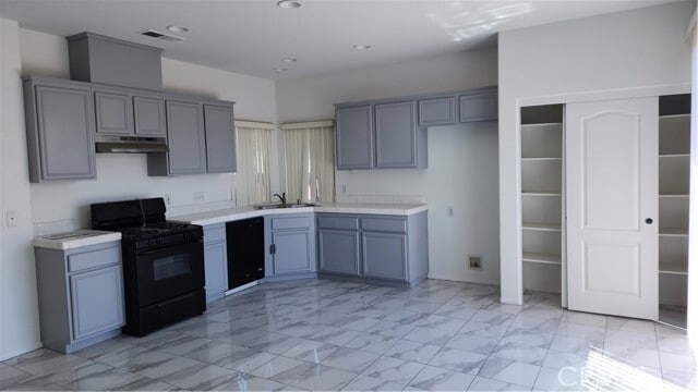 Building Photo - 950 Tucson Ct