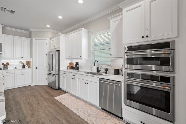 Building Photo - 17480 Aquila Ct