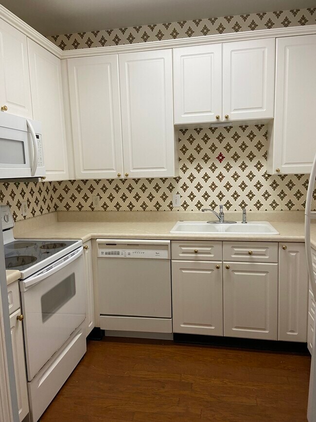 Cocina - 116 31st Ave N