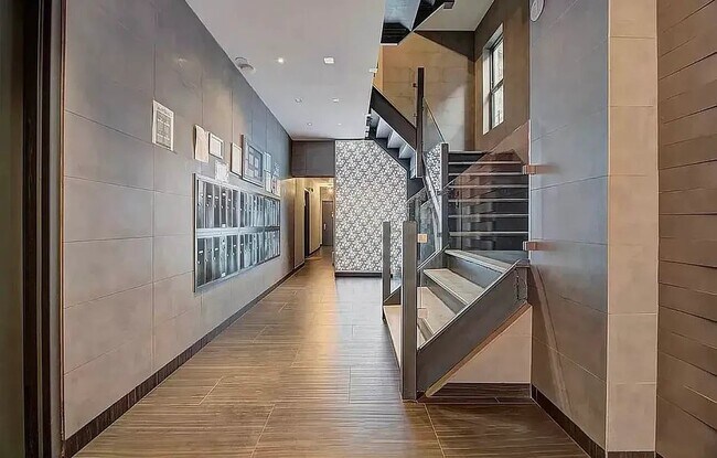 Foto del edificio - 410 E 13th St